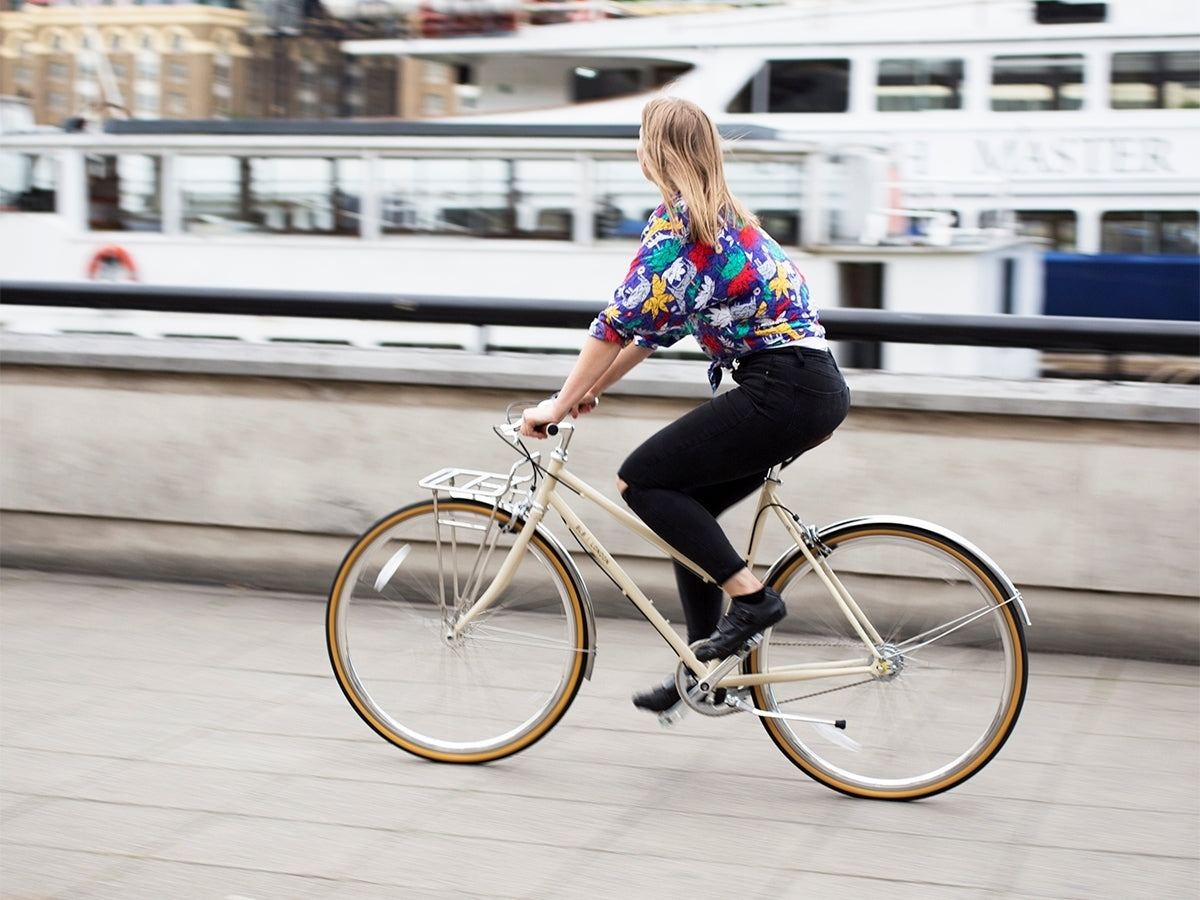 BLB BUTTERFLY 3SPD TOWN BIKE