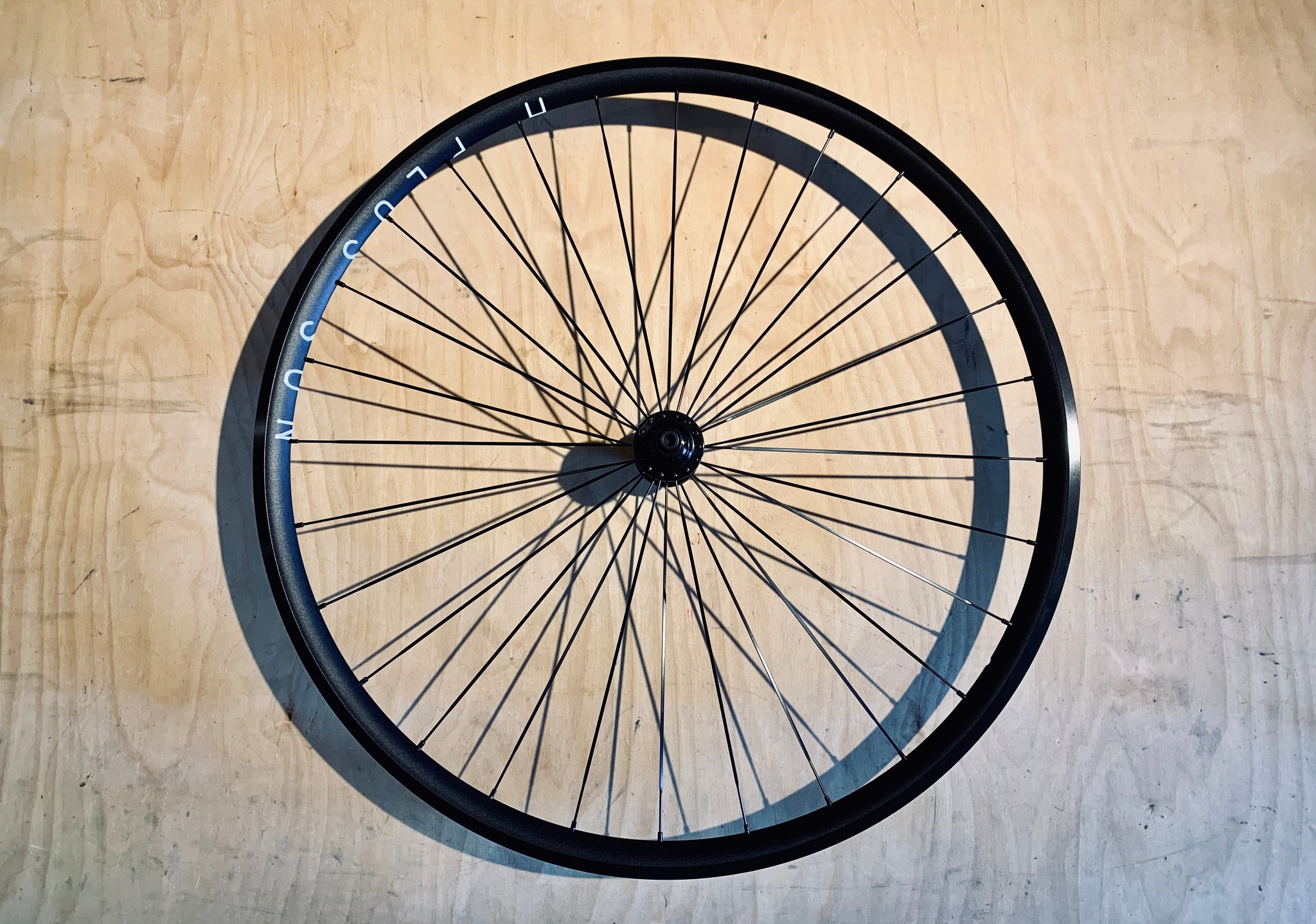 LWZ Custom VR Front Wheel - H+Son / BLB KING hubs / Aerospokes