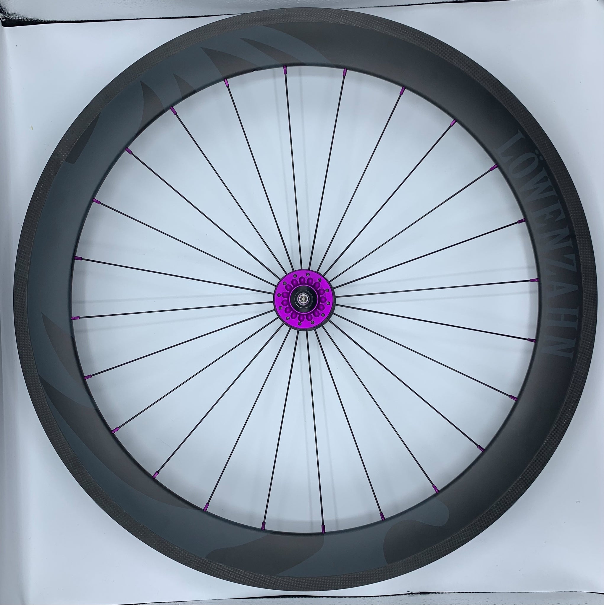 LWZ Custom Wheelset - Carbon 60mm