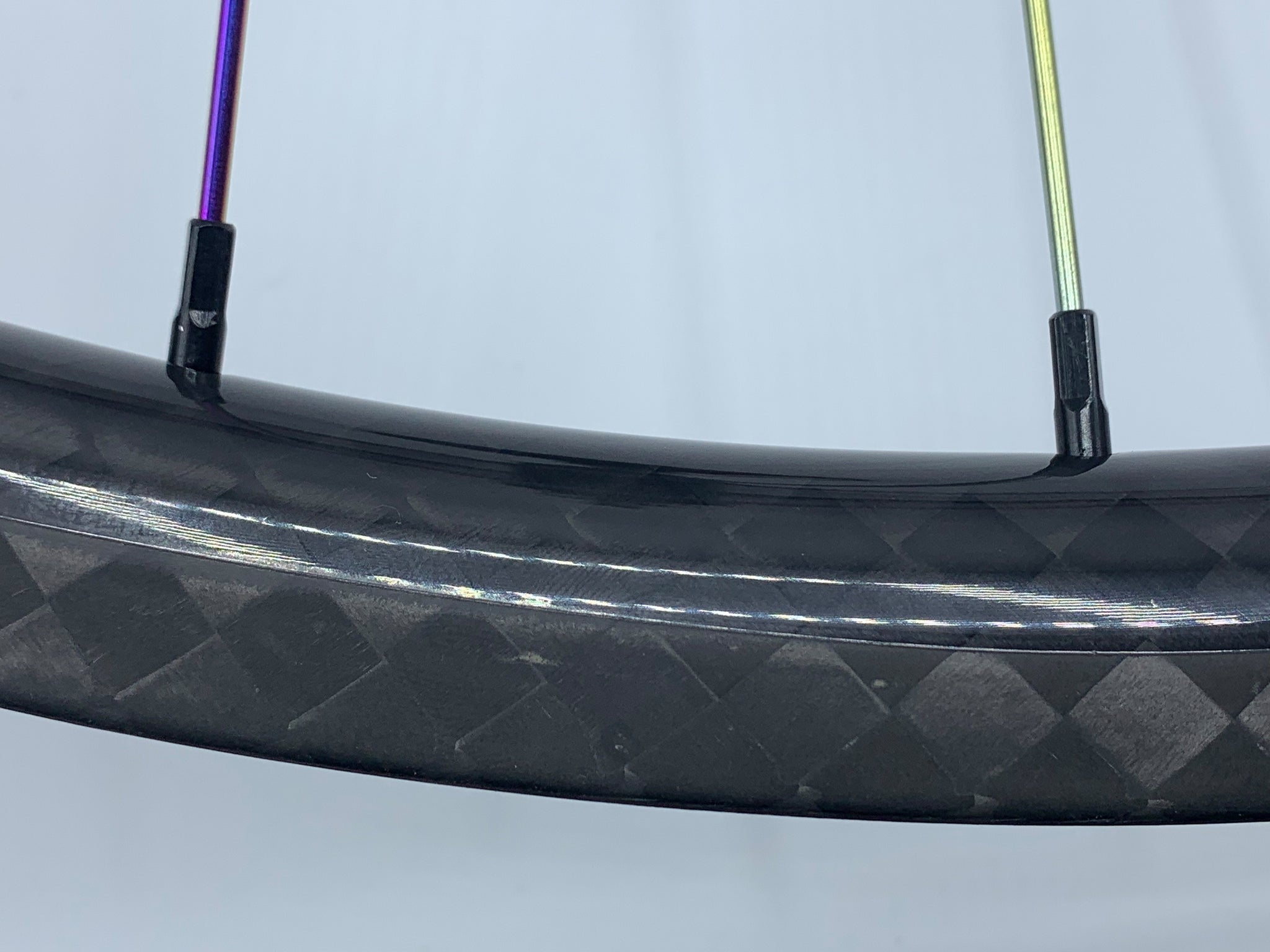LWZ Custom Wheelset - Carbon 25mm