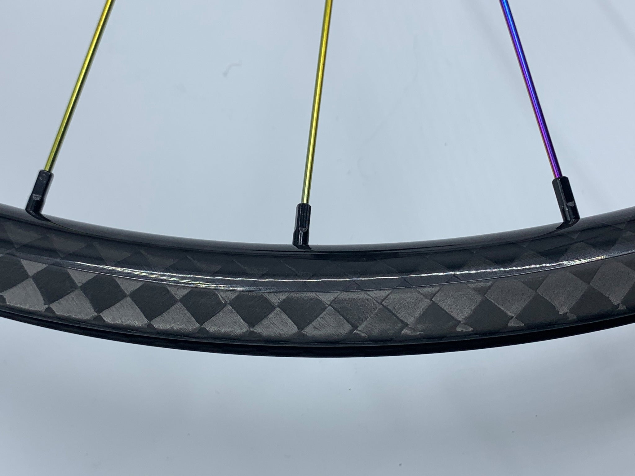 LWZ Custom Wheelset - Carbon 25mm