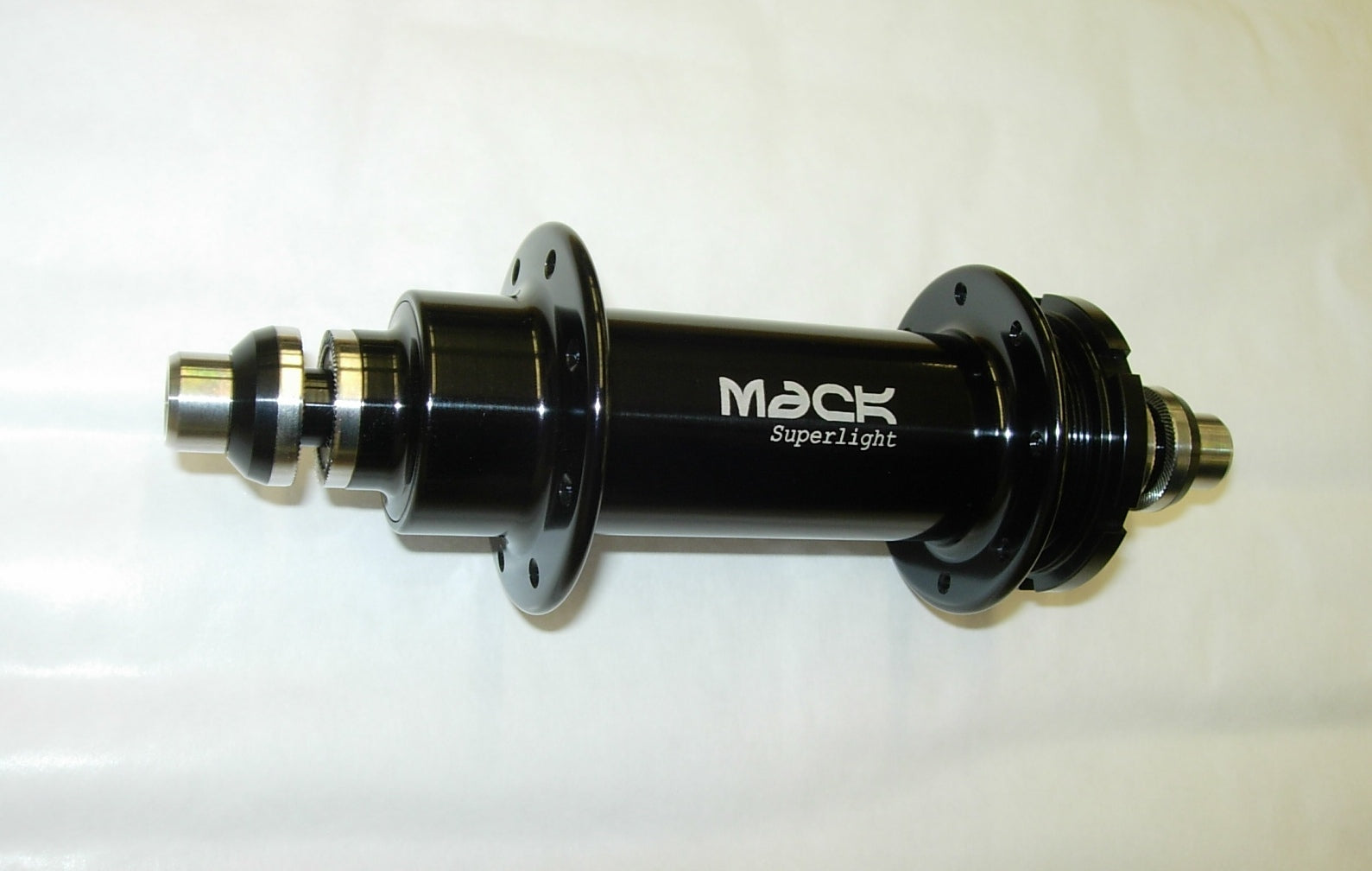 Mack Hubs